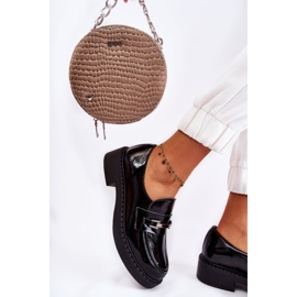 Chaussures Laquées Avec Ornement En Argent Noir Hestill le noir 1