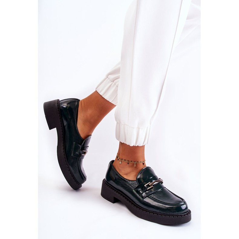 Chaussures Laquées Avec Ornement En Argent Hestill Vert 2