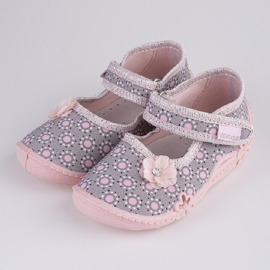 Chaussons fille Viggami Anielka imprimé rose gris 1 Chaussons fille Viggami Anielka imprimé rose gris 1
