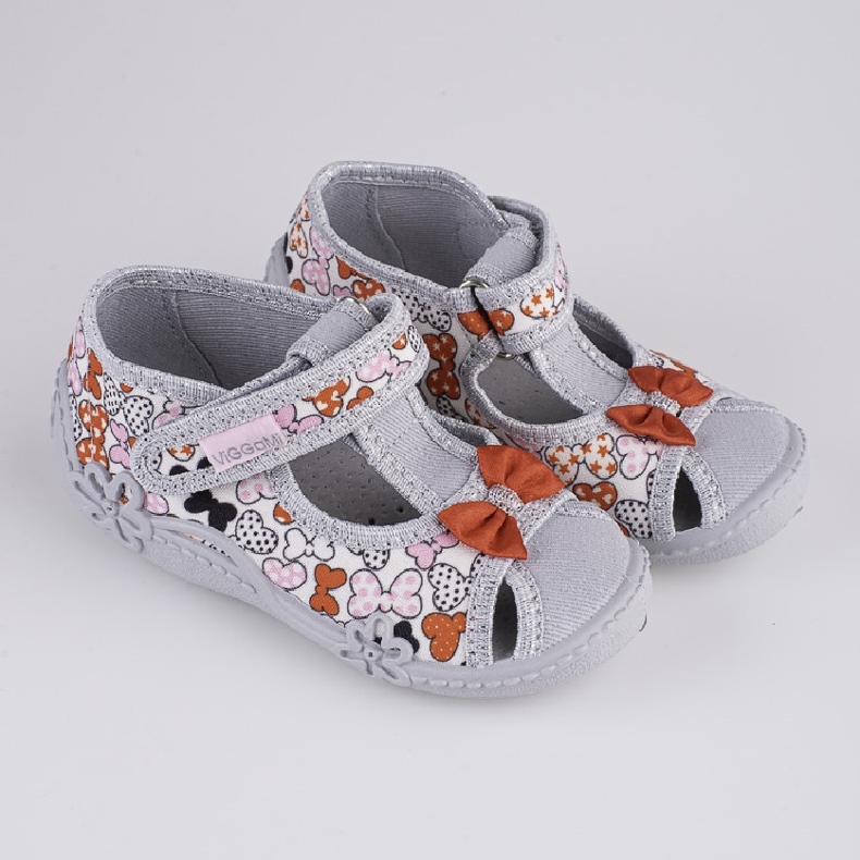 Chaussons filles Viggami Marysia noeuds gris 1