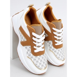 Baskets blanches Akira brun 2