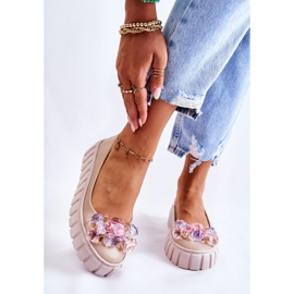 PA2 Ballerines En Cuir Sur Plateau à Décor De Ladette De Couleur Beige 1 PA2 Ballerines En Cuir Sur Plateau à Décor De Ladette De Couleur Beige 1