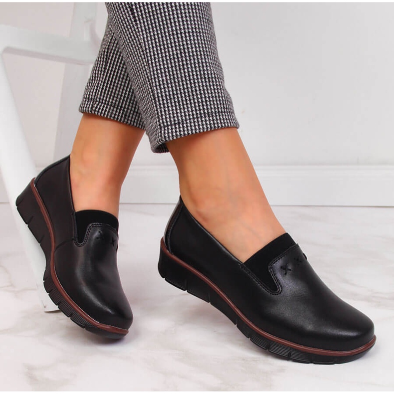 Chaussures confortables en cuir pour femmes noir Filippo le noir 1