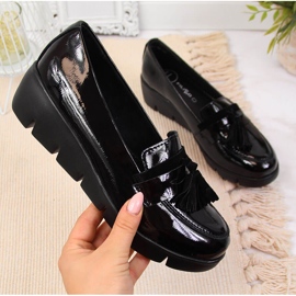 Chaussures femme en cuir verni noir Filippo 2