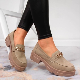 Chaussures pour femmes en cuir avec une chaîne beige Filippo 1
