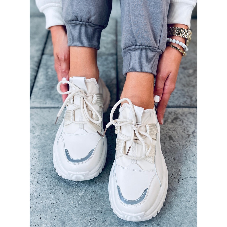 Baskets Aston beiges 1