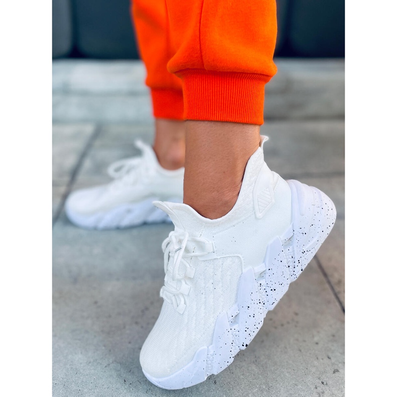 Chaussures de sport chaussettes Indu White blanc 1