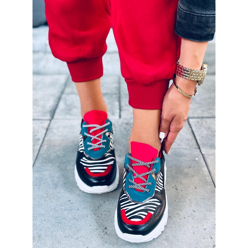 Baskets noires Yeva 1