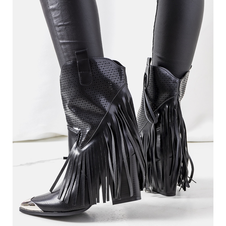 Les santiags noires de Wando le noir 1