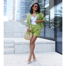 Escarpins beiges sur le poste Makka 1