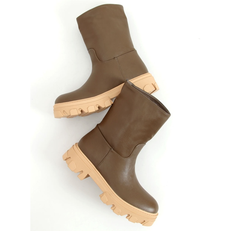 Bottes avec une tige simple Jowita Green vert 1