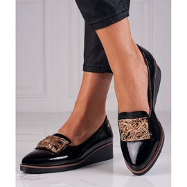 Chaussures laquées élégantes par W. Potocki le noir 2