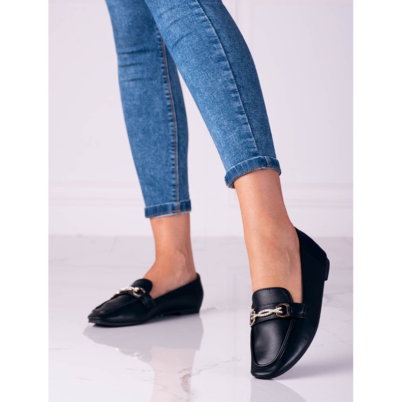 Mocassins noirs Shelovet classiques pour femmes avec un ornement le noir 1 Mocassins noirs Shelovet classiques pour femmes avec un ornement le noir 1