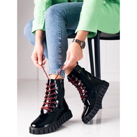 W. Potocki Grands travailleurs noirs sur la plate-forme Potocki 2