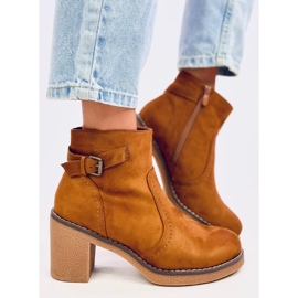 Boots sur talon caoutchouc Retta Camel brun 5
