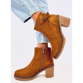 Boots sur talon caoutchouc Retta Camel brun 4