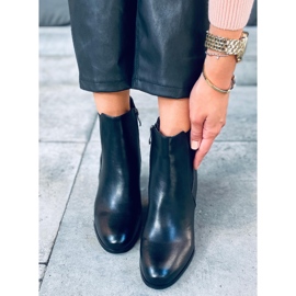 Bottes classiques à talons hauts par Elvira Black le noir 3