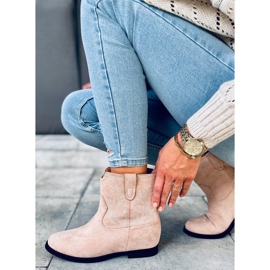 Boots sur un coin caché Astrid Beige 4