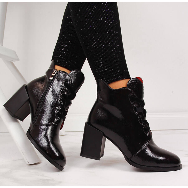 Bottines femme laquées Filippo noir avec talon décoratif le noir 1
