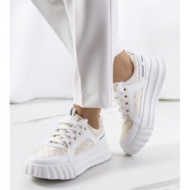 Baskets Heleno beiges blanc 1