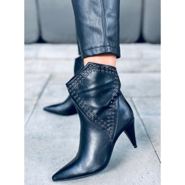 Bottines Girme noires à talons hauts 1