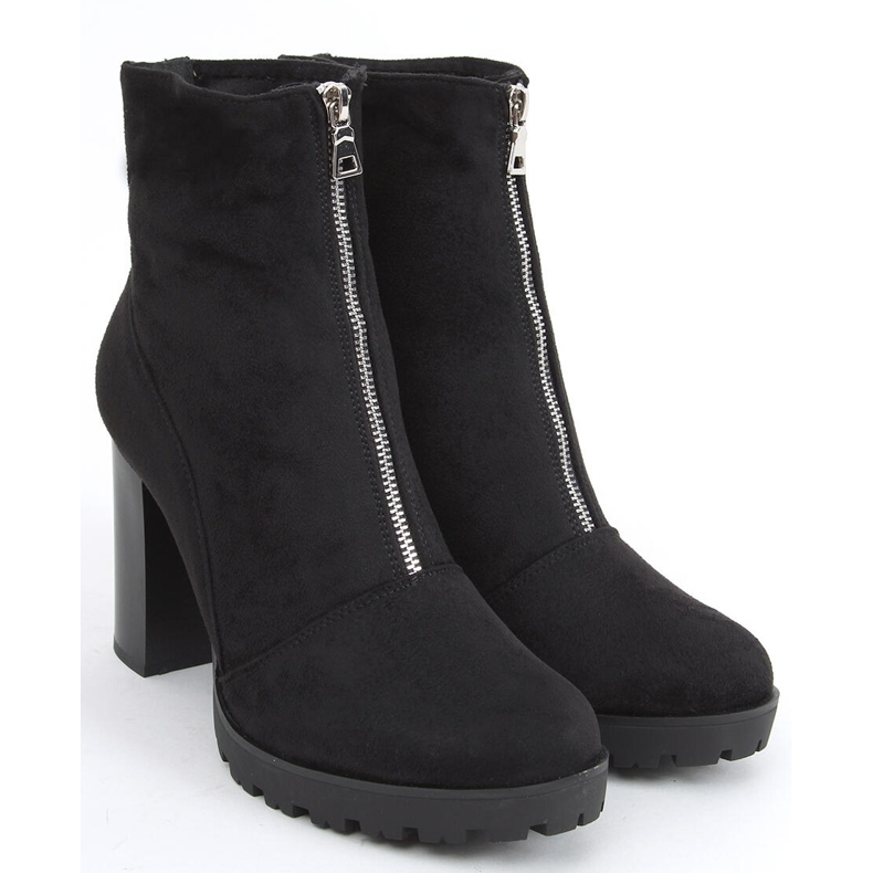 Andrea Noir talons hauts 1