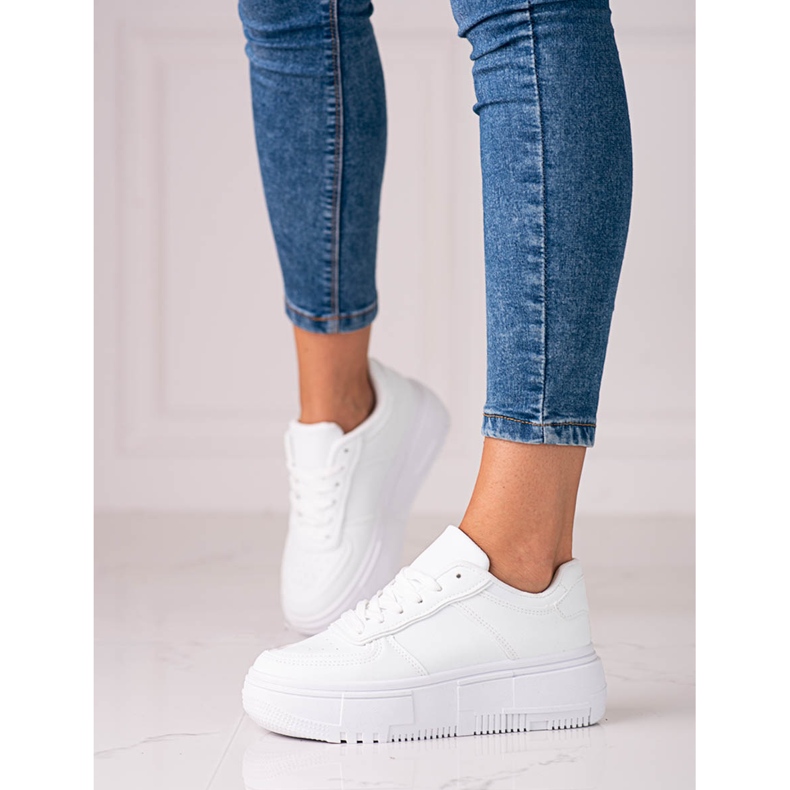 Chaussures de sport pour femmes Shelovet blanches sur la plate-forme 1