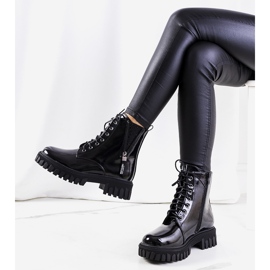 Bottes Inark laquées noires le noir 2