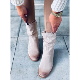 Bottes sur un coin caché Bansi Beige 2