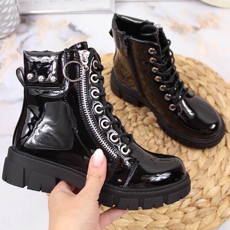 Bottes isolées laquées noires Vinceza noires pour fille 1