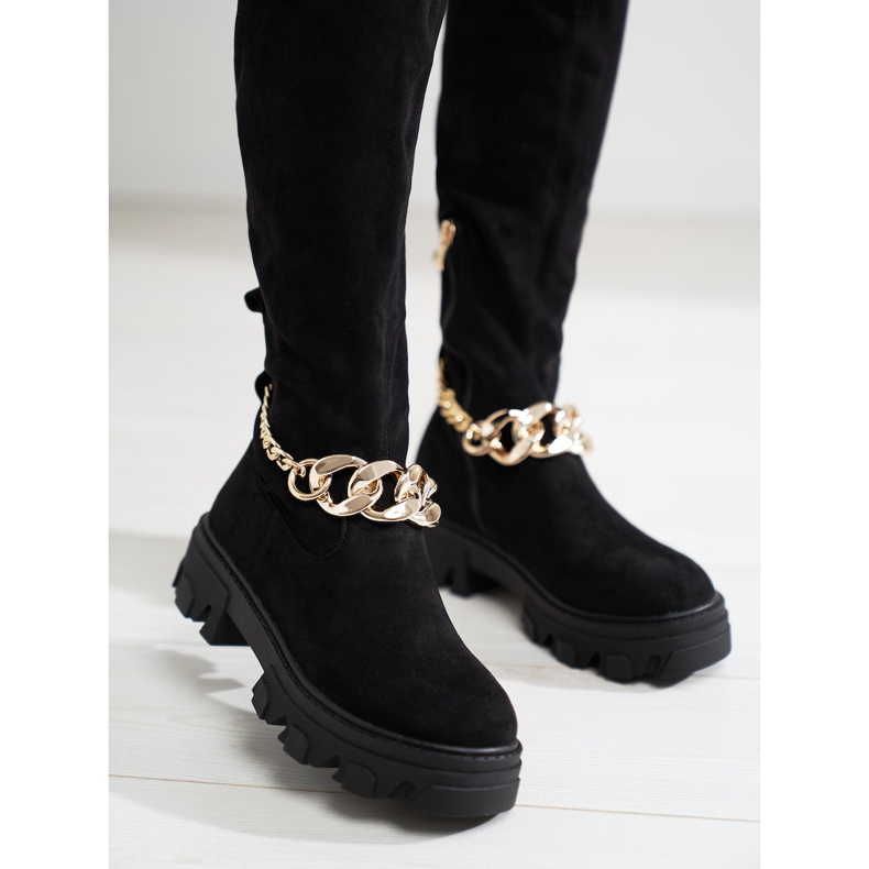 Bottes noires pour femmes sur une semelle épaisse Shelovet en daim écologique le noir 1