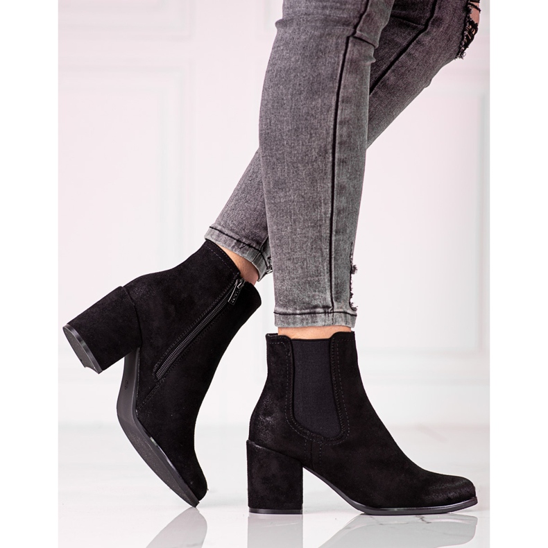 Bottines Jodhpur noires sur le poteau Shelovet 1
