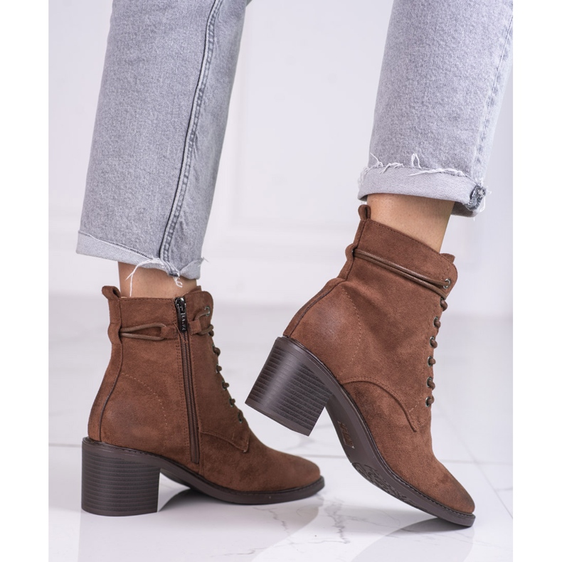 Bottes pour femmes à lacets Shelovet marron en daim écologique brun 1 Bottes pour femmes à lacets Shelovet marron en daim écologique brun 1