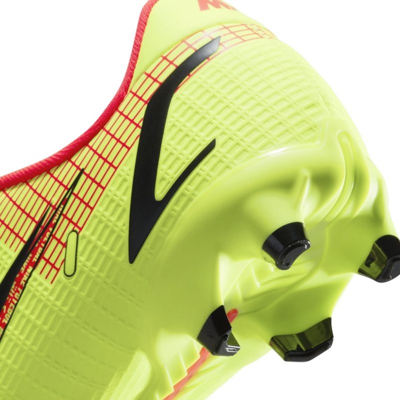 Chaussures de football Nike Mercurial 14 Vapor Academy FG / MG Jr CV0811-760 jaunes 7