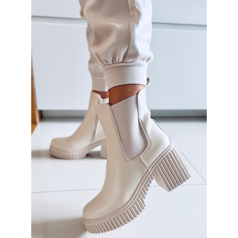 Bottines Chelsea Janet Beige 2 Bottines Chelsea Janet Beige 2
