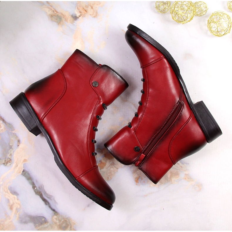 Bottes pour femmes avec décorations Jezzi rouges 1