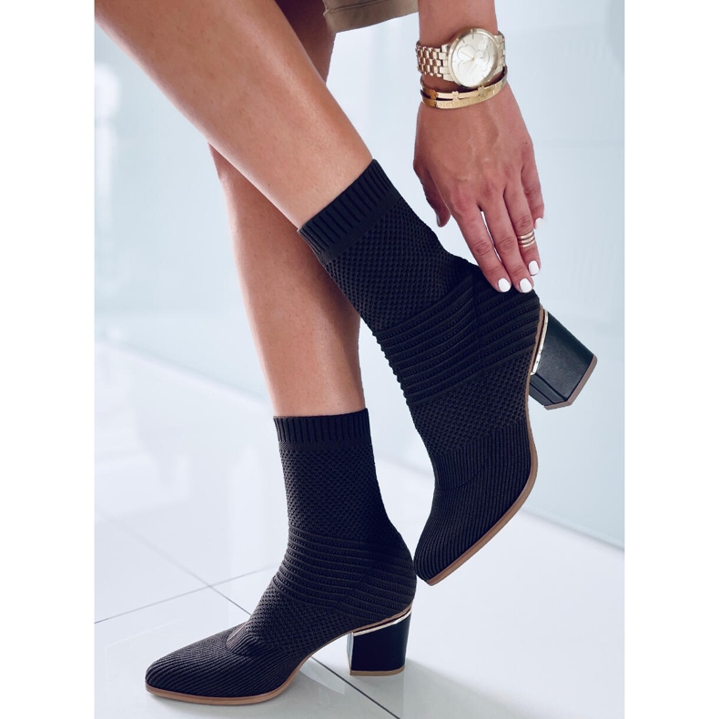 Bottines chaussettes à talon Tiara Brown brun 1 Bottines chaussettes à talon Tiara Brown brun 1