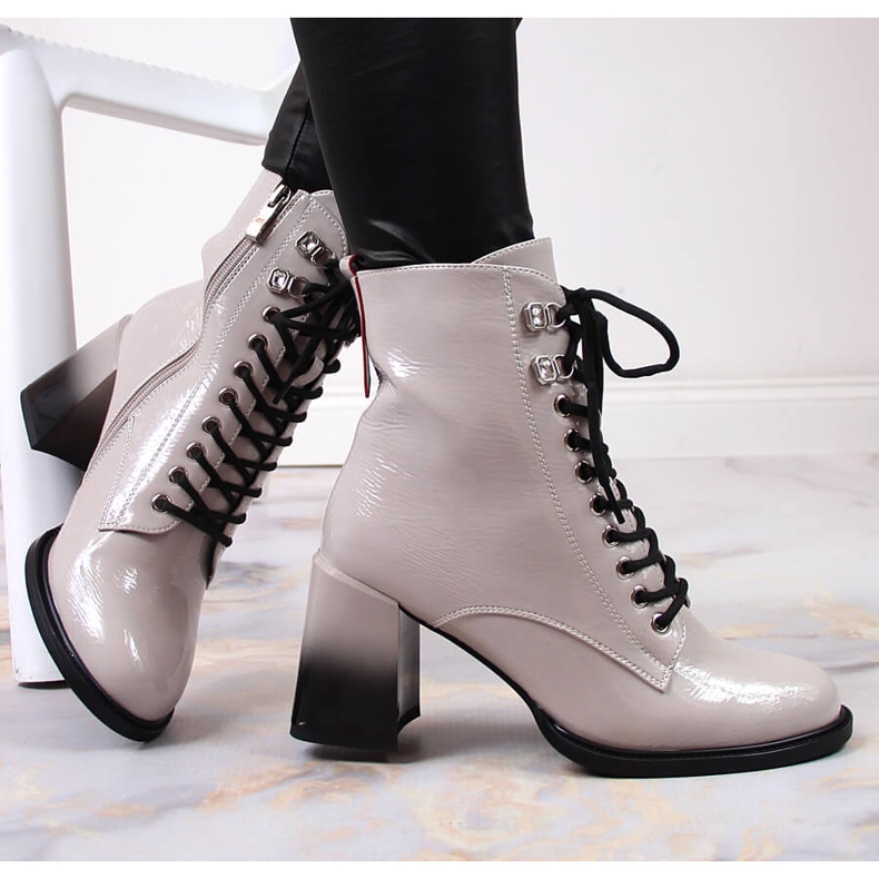 S.Barski Bottines laquées sur tige, gris chaud S. Barski 1