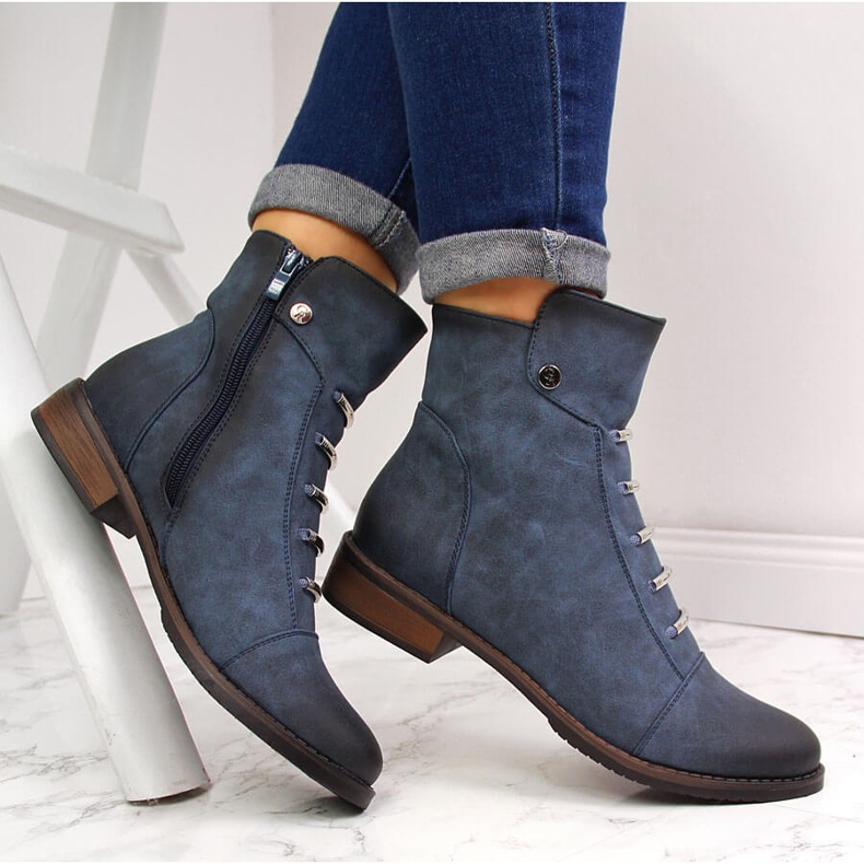 Bottes pour femmes avec ornements, isolées bleues Jezzi JEZ52D 1