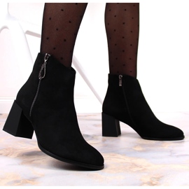 S.Barski Bottes pour femmes sur un bloc de daim noir par S. Bararski le noir 7