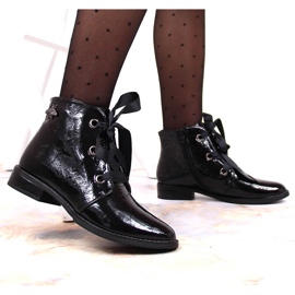 M. DASZYŃSKI Bottes isolées laquées noires pour femmes Daszyński SAN5A le noir 7