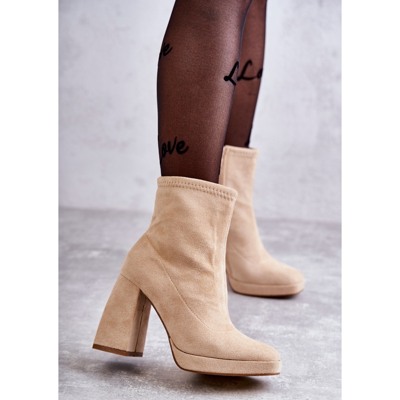 Bottines en Daim pour Femme à Talons Hauts Beige clair Ramira 1