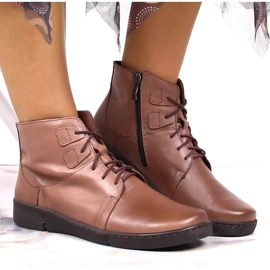 Bottes en cuir marron confortables pour femmes isolées marron Łukbut LUK1816B brun 7
