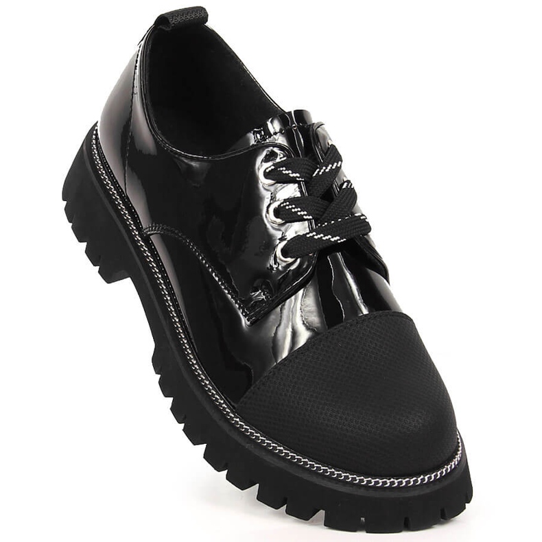 Chaussures femme en cuir laqué noir Artiker 1
