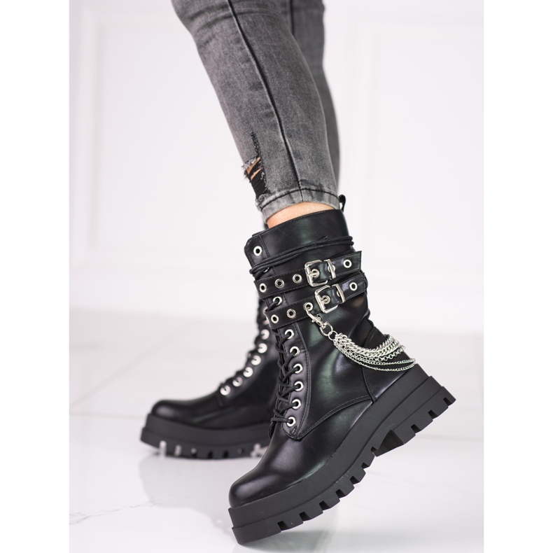 Ouvrières Shelovet avec ornements le noir 1