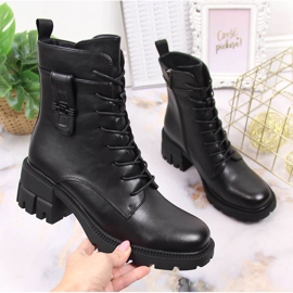 Bottes chaudes pour femmes Filippo noires sur le poteau et la plateforme 1