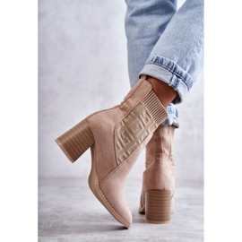 FE1 Bottes en daim pour femmes avec une chaussette Beige Montes 3