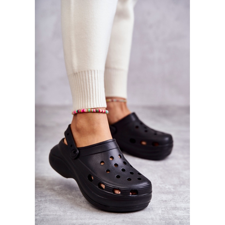 FS1 Chaussons Crooks Mousse Noir Femme Coline 1