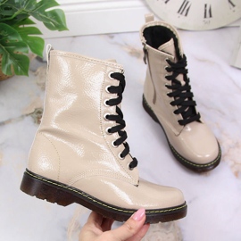 Boots fille beige chaud vernis Kornecki 6017 1