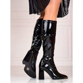 Bottes pour femmes sur le poteau Shelovet en cuir verni noir 2